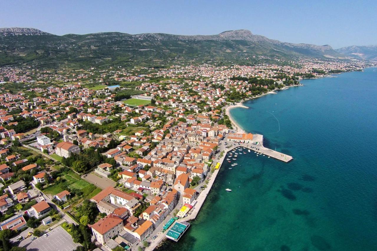 Apartments By The Sea Kastel Stari, Kastela - 6059 Eksteriør bilde