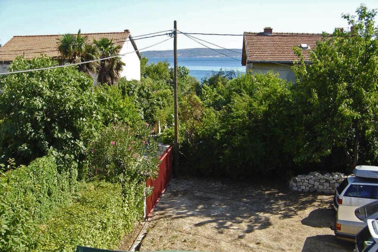 Apartments By The Sea Kastel Stari, Kastela - 6059 Eksteriør bilde